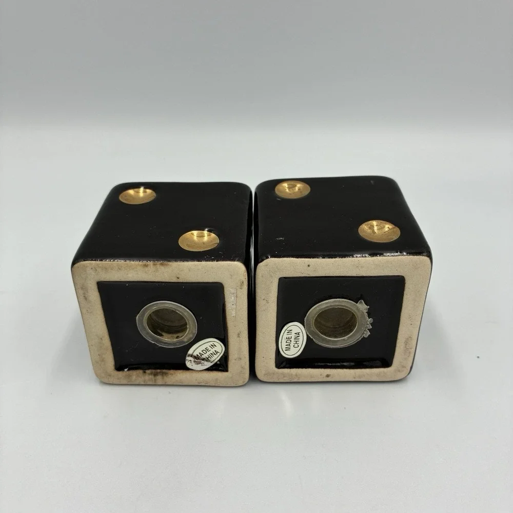 Vintage Las Vegas Salt & Pepper Shakers Black&Gold Dice w/stoppers - COOL!‎